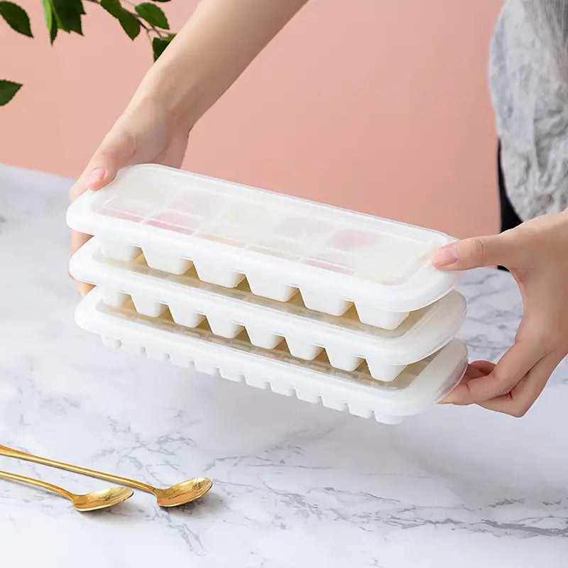 1pc Ice Cube Mold with Lid - Summer Ice Cream Tray